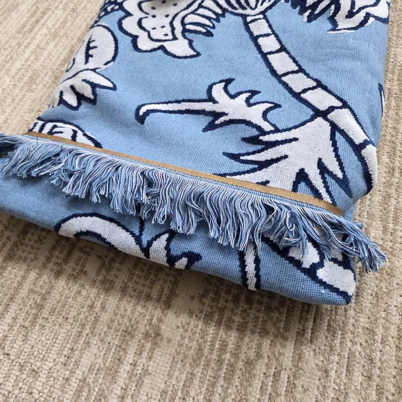 Roller Rabbit x Target Set - Blue Canvas Tote Bag & Floral Vines Beach Towel - Picture 6 of 15